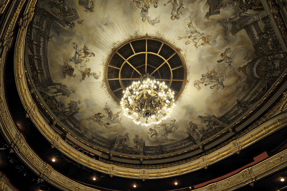 opera_plafond_bogner